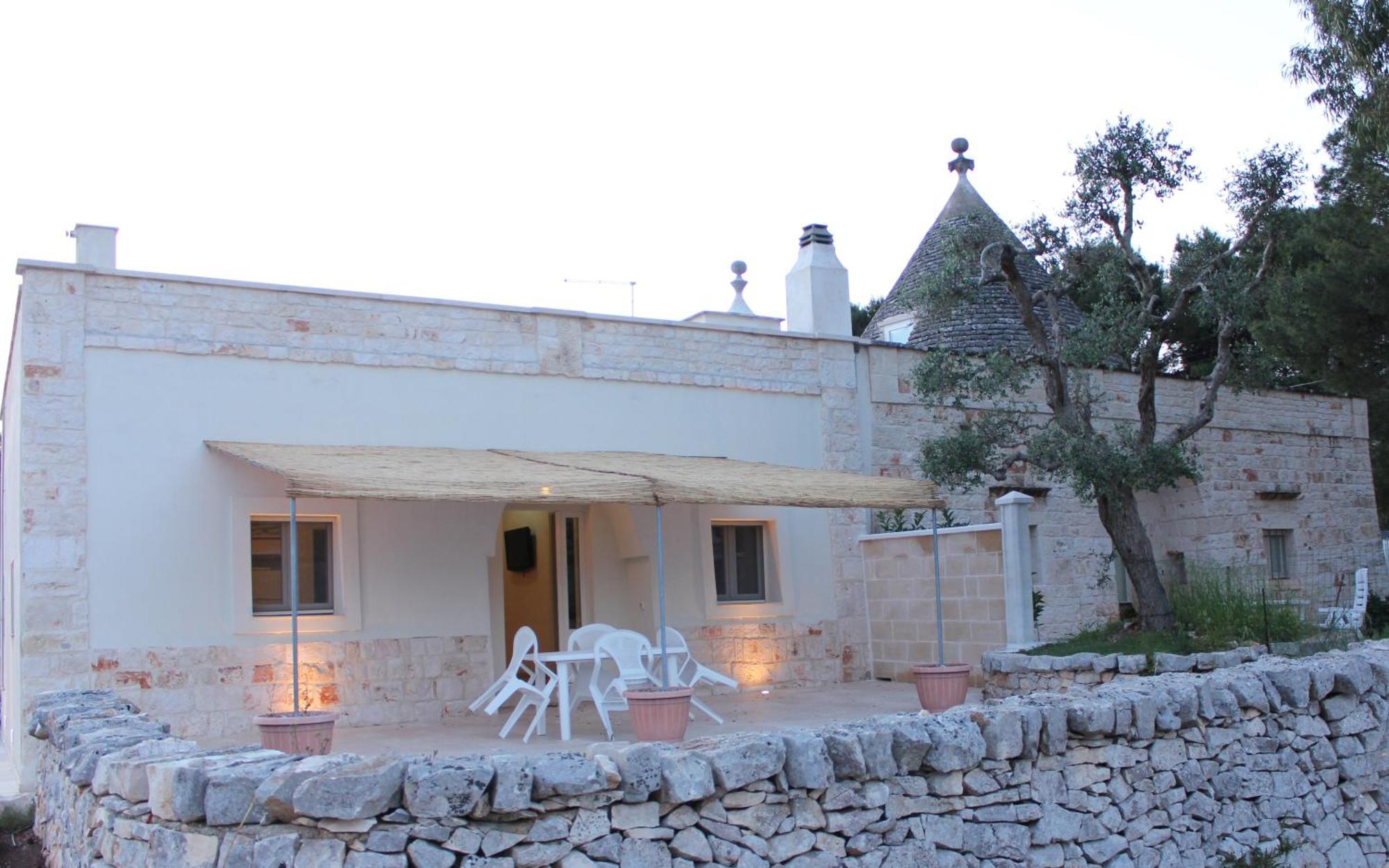 Trullo Amico Villa Cisternino Exterior photo